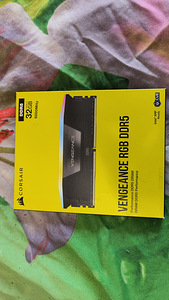 CORSAIR VENGEANCE RGB 32GB DDR5 CL36 6000Mhz (1 foto / 3)