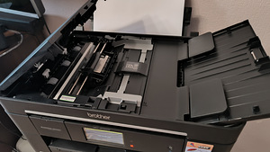 Värviline WiFi A3 printer Brother MFC-J5720DW (5 foto / 7)