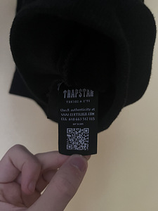 Müün Trapstar Decoded kampsunit (2 foto / 2)