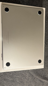 Apple MacBook Air 13.6 M2 8/256 GB (2 foto / 4)