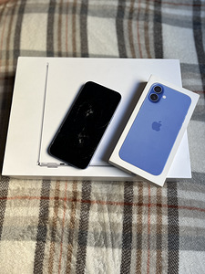iPhone 16 Plus (6 foto / 6)
