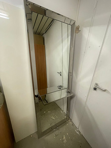 Müüa heas korras täispikkuses juuksuripeegel (1 foto / 7)