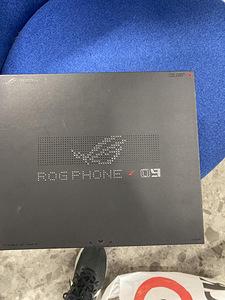 Telefon Nutitelefon ASUS ROG Phone 9 Pro Versioon: Tencent 1 (3 foto / 10)