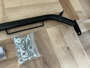Universaalne Seat Belts Harness Bar (4 foto / 8)