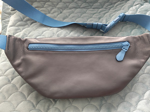 Coach (3 foto / 3)