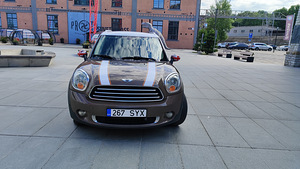 MINI Countryman (3 фото из 9)