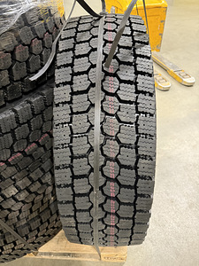Veoauto Rehvid Protekteeritud. 315/70R22.5 (3 foto / 9)