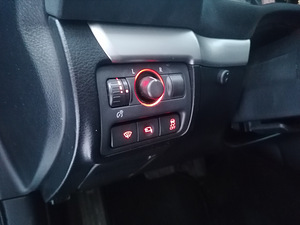 Subaru Legacy Outback (8 foto / 8)