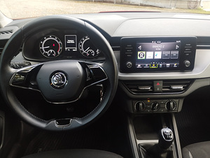Skoda Kamiq (7 фото из 10)