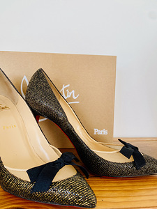 Louboutin kingad / kingad (5 foto / 9)