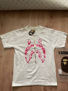 BAPE ABC Camo Shark Tee (1 foto / 6)