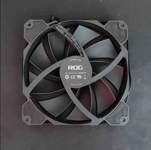 ROG 140mm 1400RPM 4x (4 foto / 5)