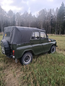 Продается UAZ 31512 (4 фото из 9)