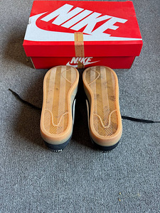 Мужские кроссовки Nike (3 фото из 5)