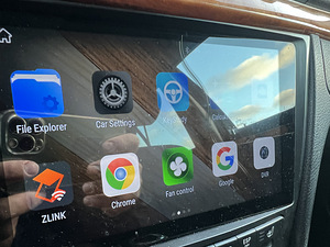 Nutikas ekraan Android Auto / CarPlay jaoks Merced (4 foto / 6)