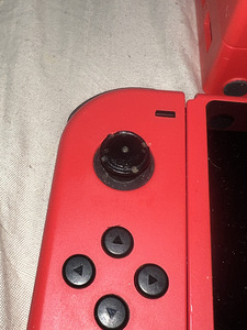 Nintendo Switch V2 Mario Edition (2 фото из 3)