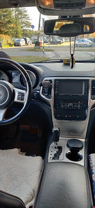 Продается Jeep Grand Cherokee (5 фото из 7)