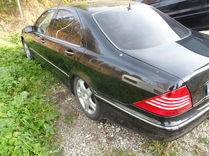 Mercedes-Benz S 320 CDI varuosadeks (4 foto / 10)
