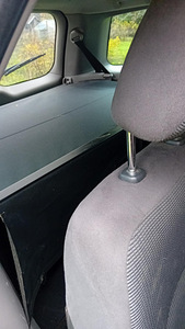 Mitsubishi Grandis (9 foto / 14)