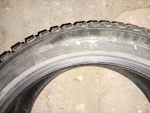 Rehv M+S 225/45 R17 (3 foto / 3)