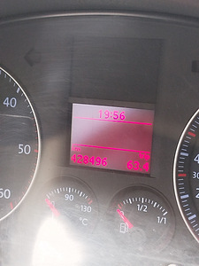 VW Touran (7 фото из 8)