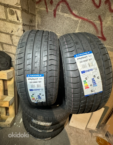 [UUED] 225/35/R20 (Triangle Effexsport TH202)