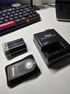 Nikon D7000 (2 foto / 9)