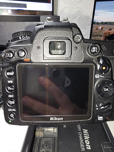 Nikon D7000 (3 foto / 9)