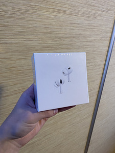 AirPods Pro 2 generation(UUED JA KILES) (1 foto / 3)
