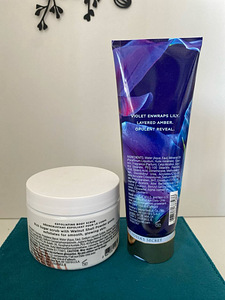 Victoria's Secret Violet Lily ja Coconut Milk Rose komplekt (4 foto / 4)
