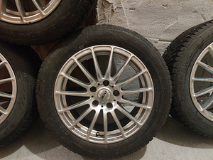 Колеса в сборе R16 зима 205/55R16 (2 фото из 9)