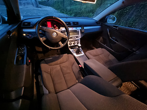 Passat B6 универсал (8 фото из 8)