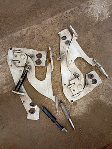 Lamborgini stiilis ukse hinged (1 foto / 2)
