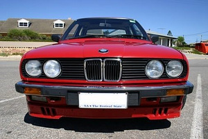 BMW E30 Aerodynamic lip/stangelisa (1 foto / 9)