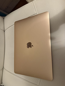 MACBOOK AIR 2020 M1 (2 foto / 3)