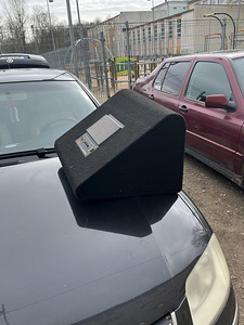 Subwoofer (1 foto / 3)