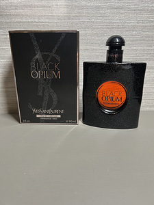 Ysl black opium eau de parfum 90ml naistele. (2 foto / 5)