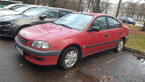 Toyota Avensis, 1999 (1 foto / 5)