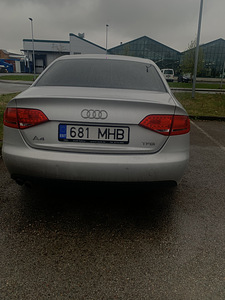 Audi a4 2011 1.88/88kw (9 foto / 9)