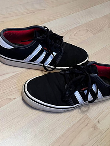 Adidas tossud (1 foto / 3)