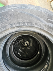 Комплект резины Vredestein Wintrac Xtreme S 225/65 r17 102H (4 фото из 4)