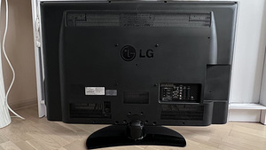 LG 42LH5000 teler (8 foto / 8)