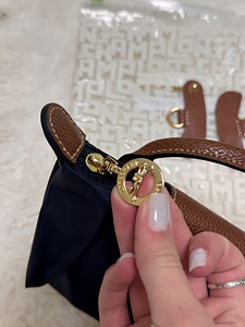 Женская сумка Longchamp (3 фото из 3)