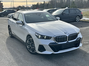 BMW 520d g60 M pakett (11 foto / 14)