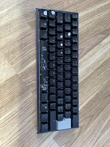 Ducky One 2 Mini Cherry MX Silent Red 60% Gaming Keyboard (5 foto / 5)