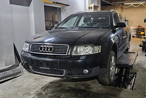 Audi a4 b6 2.5tdi 114kw manuaal Varuosad ühest autost (1 foto / 9)