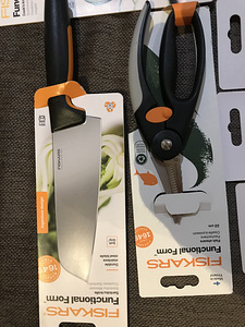 Ножи Fiskars (7 фото из 7)