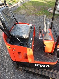 Ekskavaator 1T (2 foto / 2)