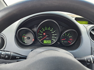 Mitsubishi Colt 1.3 70kW (6 foto / 11)