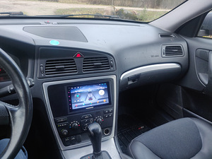 Volvo XC70 (11 фото из 13)